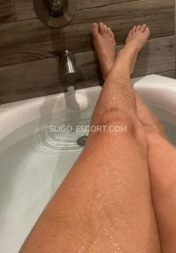 Sligo escort Lily — 3
