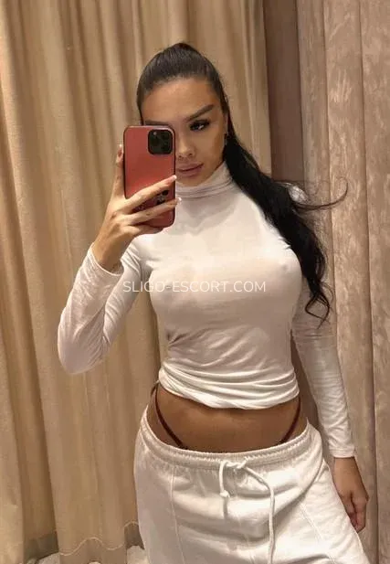 Sligo escort Julia — 3