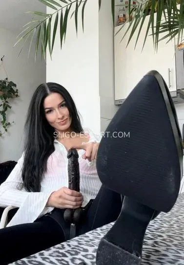 Sligo escort Dakota — 1
