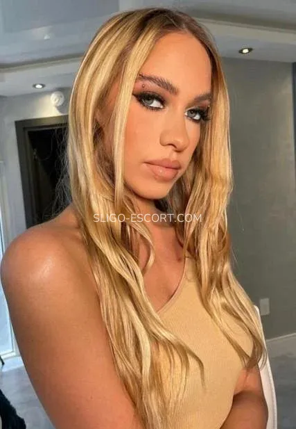 Sligo escort Autumn — 3