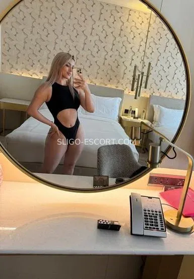 Sligo escort Melanie — 4