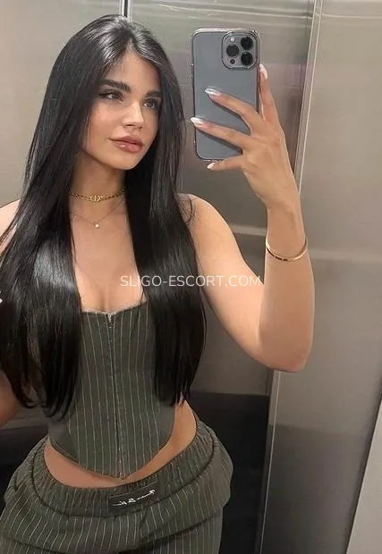 Sligo escort Mona