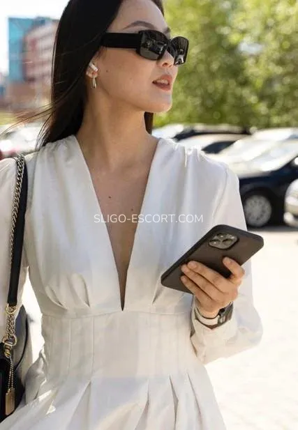 Sligo escort Paris — 5