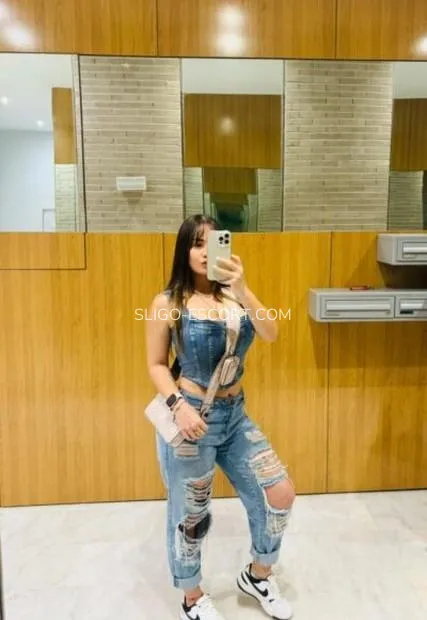 Sligo escort Caroline — 2