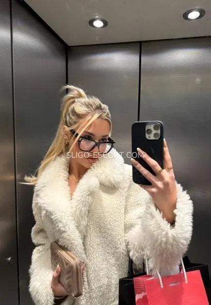 Sligo escort Isabel — 9