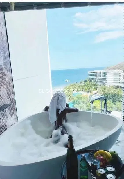 Sligo escort Ulla — 1