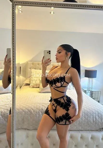 Sligo escort Flora — 3